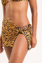 Load image into Gallery viewer, Gallery: Rio De Sol Jupe De Page Wild-Orange Skirt-Knot
