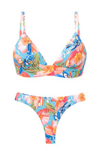 Load image into Gallery viewer, Product Front: Rio De Sol Ensemble Set Zinnia Tri-Cos Nice-Fio
