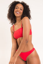 Load image into Gallery viewer, Image 10: Rio De Sol Ensemble Set Rouge Bandeau-Reto Nice-Fio
