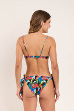 Load image into Gallery viewer, Model Back: Rio De Sol Bas Bottom Flair Gisele
