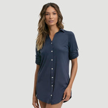 Load image into Gallery viewer, Model Front: Uv Line Vêtement De Plage Shirtdress Copenhagen Fem Navy Blue Upf50+
