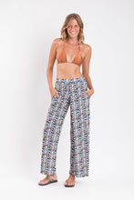 Load image into Gallery viewer, Model Front: Rio De Sol Pantalon De Plage Ikat Wide Pants
