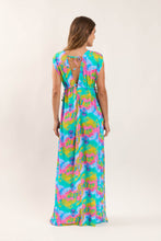 Load image into Gallery viewer, Model Back: Rio De Sol Vêtement De Plage Fusion Long Dress Soleil
