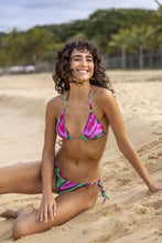 Load image into Gallery viewer, Image 07: Rio De Sol Haut Top Parrots Tri-Inv
