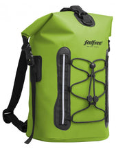 Load image into Gallery viewer, Model Back: Feelfree Sac De Plage Go Pack 20L Lime
