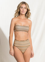 Load image into Gallery viewer, Image 06: Maaji Haut Top Irene Suzy Q Aloha
