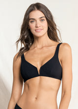 Load image into Gallery viewer, Gallery: Maaji Haut Top Victory Splendour Black
