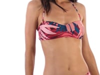 Load and play video in Gallery viewer, Yucca Bandeau-Pleat Top
