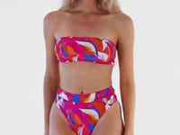 Load and play video in Gallery viewer, Video: Rio De Sol Haut Top Antelope Bandeau-Reto
