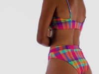 Load and play video in Gallery viewer, Video: Rio De Sol Bas Bottom Tulip-Garden Hotpant-Cos
