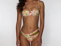 Load and play video in Gallery viewer, Sweetheart Limoncello
