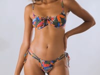 Load and play video in Gallery viewer, Video: Rio De Sol Haut Top Jungle Balconet-Tie
