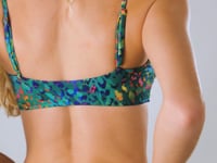 Load and play video in Gallery viewer, Video: Rio De Sol Bas Bottom Wilds Highleg
