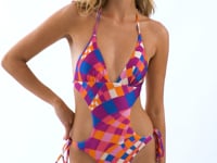 Load and play video in Gallery viewer, Video: Rio De Sol Une Pièce Funny Trikini-Comfy
