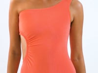 Load and play video in Gallery viewer, Video: Rio De Sol Une Pièce Malibu-Nina Maeve
