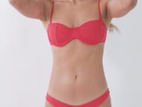 Load and play video in Gallery viewer, Video: Rio De Sol Haut Top Hibiscus Coral
