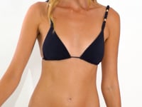 Load and play video in Gallery viewer, Video: Rio De Sol Bas Bottom Malibu-Black Ibiza-Comfy
