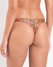Load image into Gallery viewer, Image 05: Rio De Sol Bas Bottom Bouquet Mia
