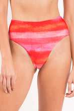 Load image into Gallery viewer, Gallery: Rio De Sol Bas Bottom Cher Hotpants
