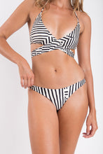Load image into Gallery viewer, Image 09: Rio De Sol Bas Bottom Collage Mia
