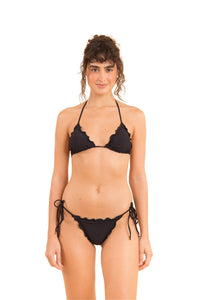 Model Front: Rio De Sol Bas Bottom Dots-Black Frufru-Comfy