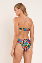 Load image into Gallery viewer, Model Back: Rio De Sol Bas Bottom Flair Essential-Comfy
