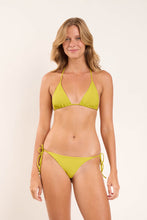Load image into Gallery viewer, Model Front: Rio De Sol Bas Bottom Fluity-Abacateiro Ibiza-Comfy
