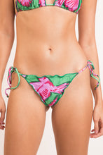 Load image into Gallery viewer, Gallery: Rio De Sol Bas Bottom Parrots Frufru
