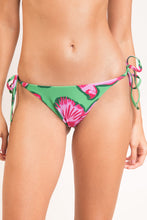 Load image into Gallery viewer, Gallery: Rio De Sol Bas Bottom Parrots Ibiza
