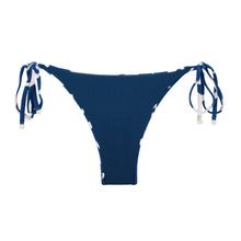 Load image into Gallery viewer, Product Back: Rio De Sol Bas Bottom Pottery Ibiza
