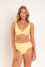 Load image into Gallery viewer, Model Front: Rio De Sol Bas Bottom Sunshine Lylou
