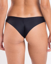 Load image into Gallery viewer, Image 07: Rio De Sol Bas Bottom Touch-Black Nice
