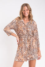 Load image into Gallery viewer, Gallery: Rio De Sol Chemise Leopard Chemise
