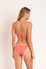 Load image into Gallery viewer, Model Back: Rio De Sol Une Pièce Malibu-Nina Trikini-Comfy

