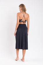 Load image into Gallery viewer, Model Back: Rio De Sol Jupe De Page Nero Long-Skirt-Knot
