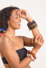 Load image into Gallery viewer, Image 05: Rio De Sol Chouchou Nocciola Scrunchie
