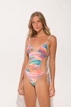 Load image into Gallery viewer, Image 04: Rio De Sol Une Pièce River Trikini
