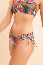 Load image into Gallery viewer, Image 11: Rio De Sol Ensemble Set Jungle Bandeau-Reto Madrid
