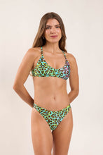 Load image into Gallery viewer, Model Front: Rio De Sol Ensemble Set Morumbi Bralette Essential-Comfy
