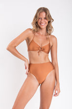 Load image into Gallery viewer, Image 06: Rio De Sol Ensemble Set Nocciola Mila Hotpants
