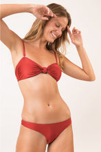 Load image into Gallery viewer, Image 02: Rio De Sol Ensemble Set Shimmer-Liquor Bandeau-Joy Essential
