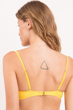 Load image into Gallery viewer, Image 07: Rio De Sol Haut Top Amarelo Bandeau-Crispy
