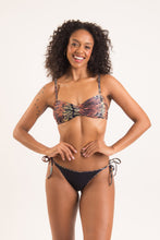 Load image into Gallery viewer, Image 07: Rio De Sol Haut Top Cobra Twist
