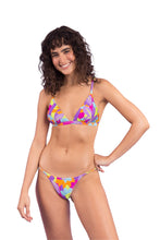 Load image into Gallery viewer, Model Front: Rio De Sol Haut Top Dreams Tri-Fixo
