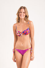 Load image into Gallery viewer, Image 10: Rio De Sol Haut Top Funny Balconet-Tie
