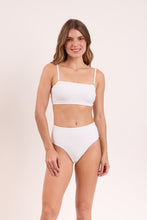 Load image into Gallery viewer, Image 07: Rio De Sol Haut Top Memphis-White Bandeau-Reto
