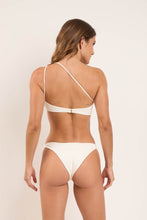 Load image into Gallery viewer, Model Back: Rio De Sol Haut Top Sand-Chantilly Kora
