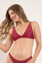 Load image into Gallery viewer, Image 09: Rio De Sol Haut Top Touch-Carmim Alba
