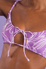 Load image into Gallery viewer, Image 12: Rio De Sol Haut Top Trail-Purple Tank-Tie
