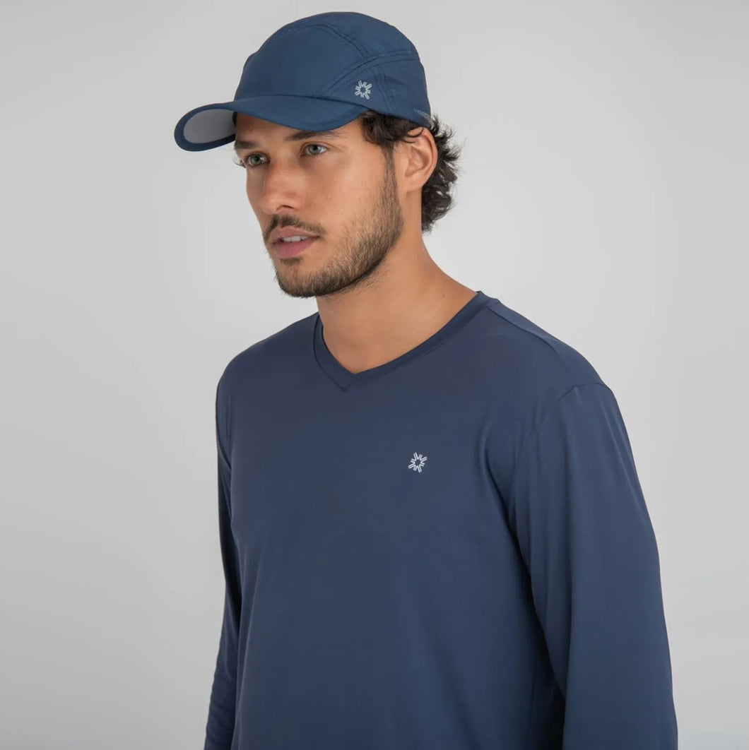 Model Front: Uv Line Casquette Cap New Fit Marinho Upf50+